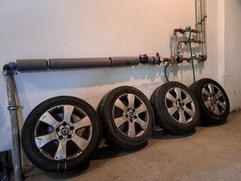 Sada 16" pneumatik s disky