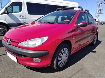 Peugeot 206 1.4i -najeto 109320km.