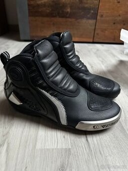 Dainese kotníkové moto boty vel.40 - nové