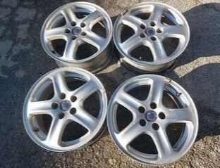 Oktávka Fabiaškoda.Alu disky 5x100 15 originální disky
