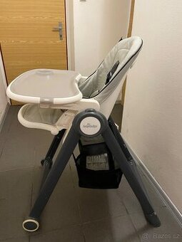 Jídelní židlička Baby design