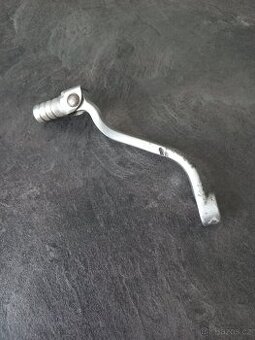 KTM 520 EXC - řadící páka