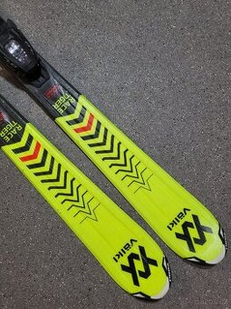 JUNIOR.CARV. LYŽE VOLKL RACETIGER SL JR - 130 CM