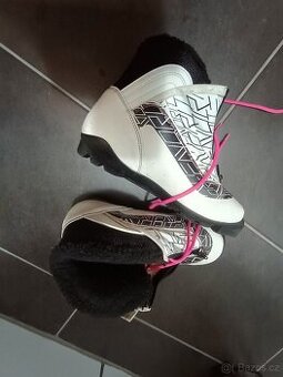 Dámské boty na běžky