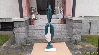 Vysavač Vorwerk 136 s elektronickou klepaci hlavicí