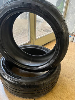 Letní pneu Bridgestone 255/45/19 2ks