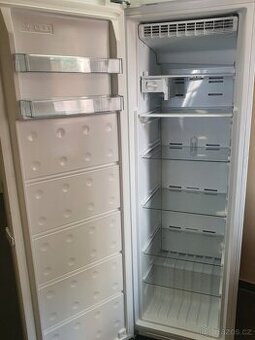 doprava 280 litr NOFROST mrazák NOVÝ