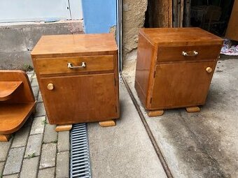 Starožitné noční stolky