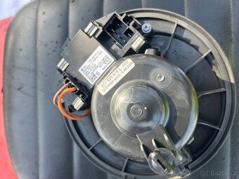 Větrak topeni Octavia 2