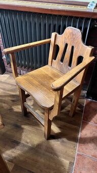 Stoly a židle - masiv