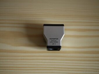 Hledáček Olympus VF-1...