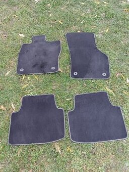 Originální textilní koberečky Passat B8