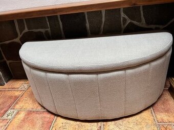 Lavice s úložným prostorem