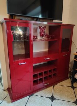 Barová skříň vitrína