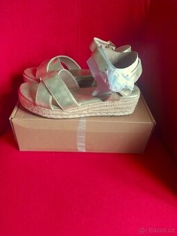 dámské sandály 39/5