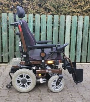 03-Elektrický invalidní vozík Meyra I-chair.