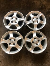 Alu disky Hyundai 14", 1ks-500,-Kč - 1