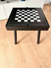 Šachový stolek - 1