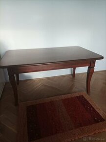 Prodám dřevěný, větší konferenční stolek