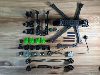 FPV komponenty