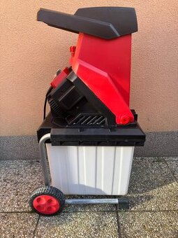 Elektrický drtič větví HECHT 624 BOX – stav jako nový