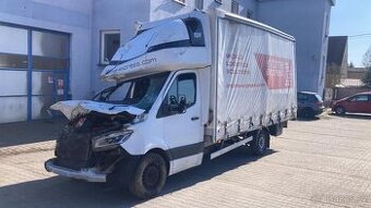 Mercedes-Benz Sprinter 319