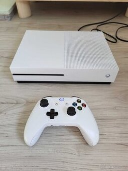 XBOX ONE S 1TB SSD