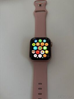 Apple Watch Series 5 40mm - 1