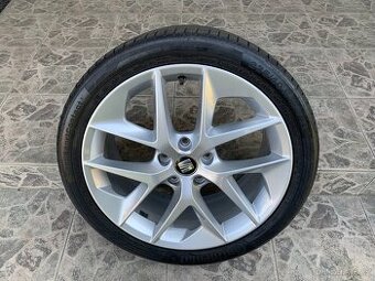 Seat 18"