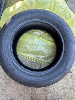 Pneu Falken 235/55 R17 103w letní