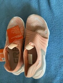 sportovní boty NIKE , stélka 24cm