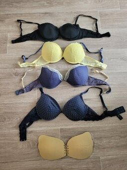Pěkné podprsenky push up vel.75B/80/B,cena za vše - 1