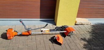 Křovinřez 740 T s přislušenstvim vetikutátor
