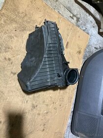 Filtrbox touareg Audi 3,0 TDI 7L6129601F