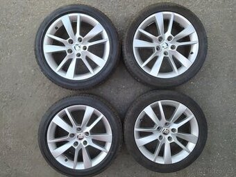 Alu kola 5X112 R17 ET49 Octavia 3 III a letní pneu 225/45/17