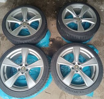 Alfa Romeo 18" ALU kola Blackline