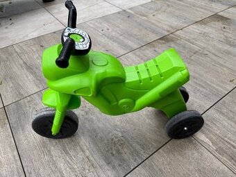 Plastová motorka vyšší