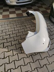 Renault Zoe- nárazník zadní, LP dveře ,světlo,pravý blatník