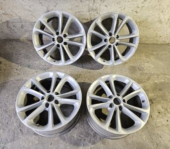 Originál alu kola volkswagen 5x112 R17