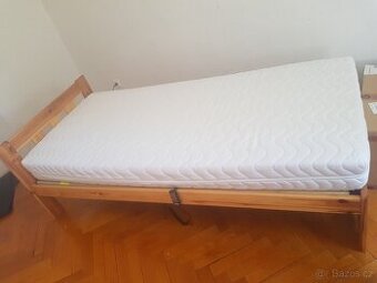Dřevěná postel s el roštem 90x200