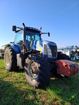 Traktor New Holland TG 255
