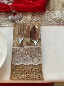 Kapsičky na příbory svatba