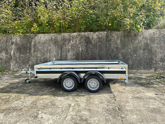 Prodám zánovní vozík dvě osy Klabo