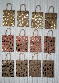 12.Kusů "Vánočních" dárkových tašek 21x15 cm