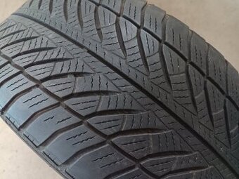 245/45 R18 GOODYEAR (2519).