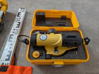 Nivelační přístroj SOUTH NL26 + stativ + lať 5 m