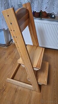 Rostoucí židle z masivu