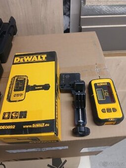 Přijímač k laseru Dewalt