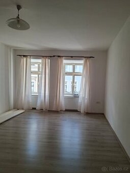 Pronájem pěkného bytu 1+1(velký jako 2+1) v Turnově