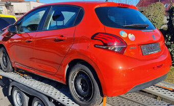 PEUGEOT 208 1.2 61KW PureTech 82 69153Km EB2FA,HM05,HMR